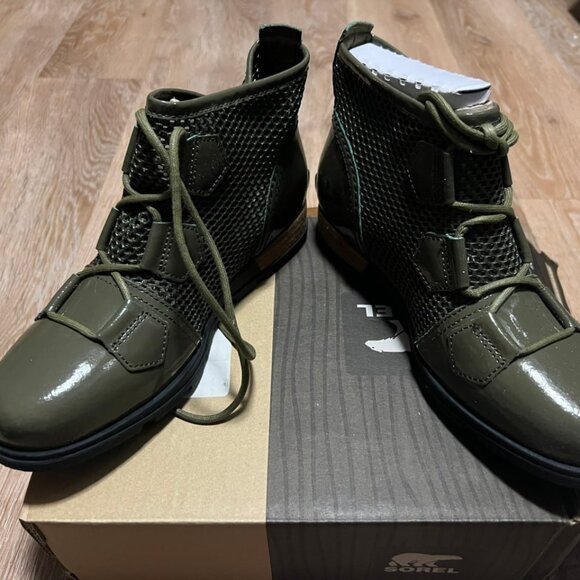 Sorel Major Lace Boots Nori Green Patent Mesh Women's Size 7 - Picture 5 of 16